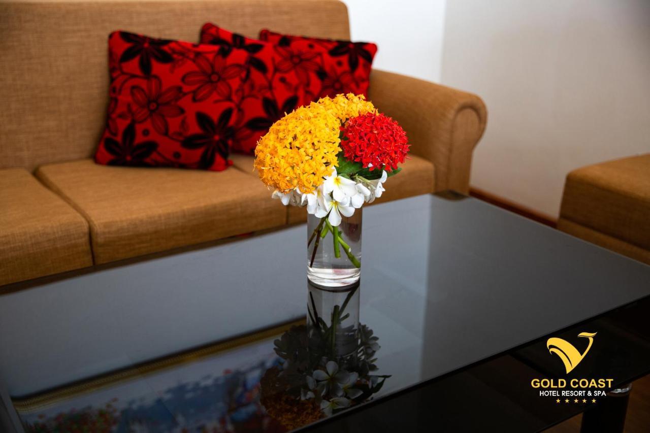 Gold Coast Hotel Resort & Spa Ðồng Hới Buitenkant foto