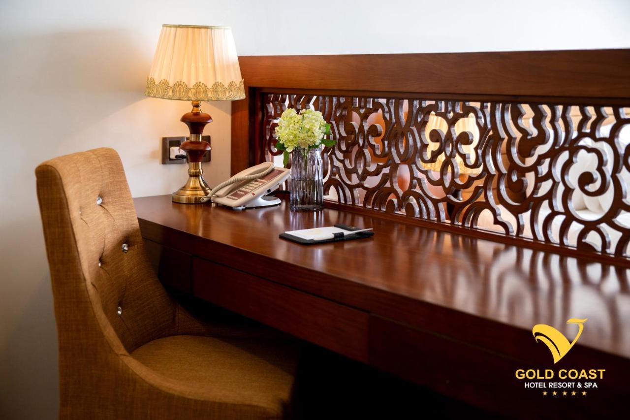 Gold Coast Hotel Resort & Spa Ðồng Hới Buitenkant foto