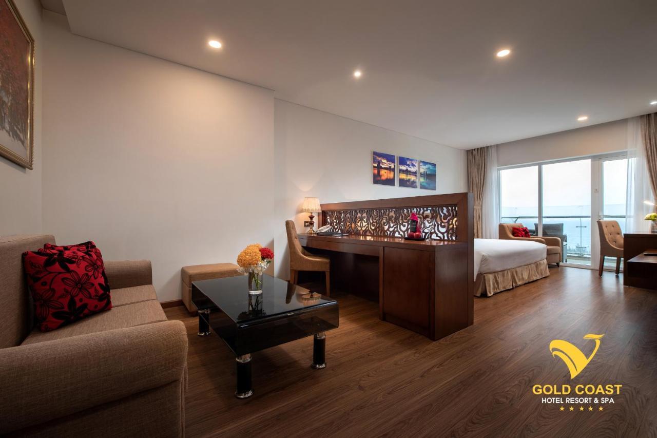Gold Coast Hotel Resort & Spa Ðồng Hới Buitenkant foto