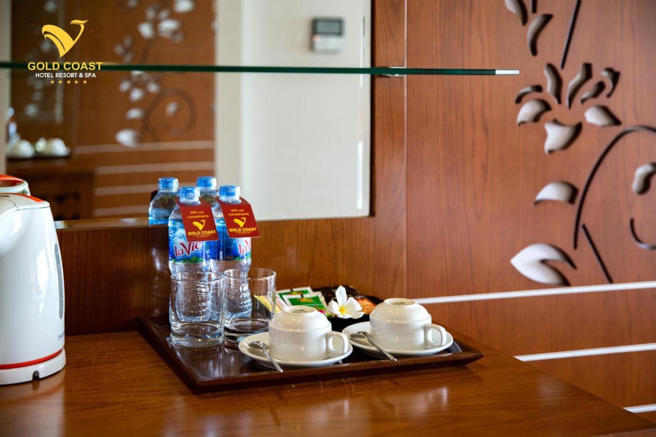 Gold Coast Hotel Resort & Spa Ðồng Hới Buitenkant foto