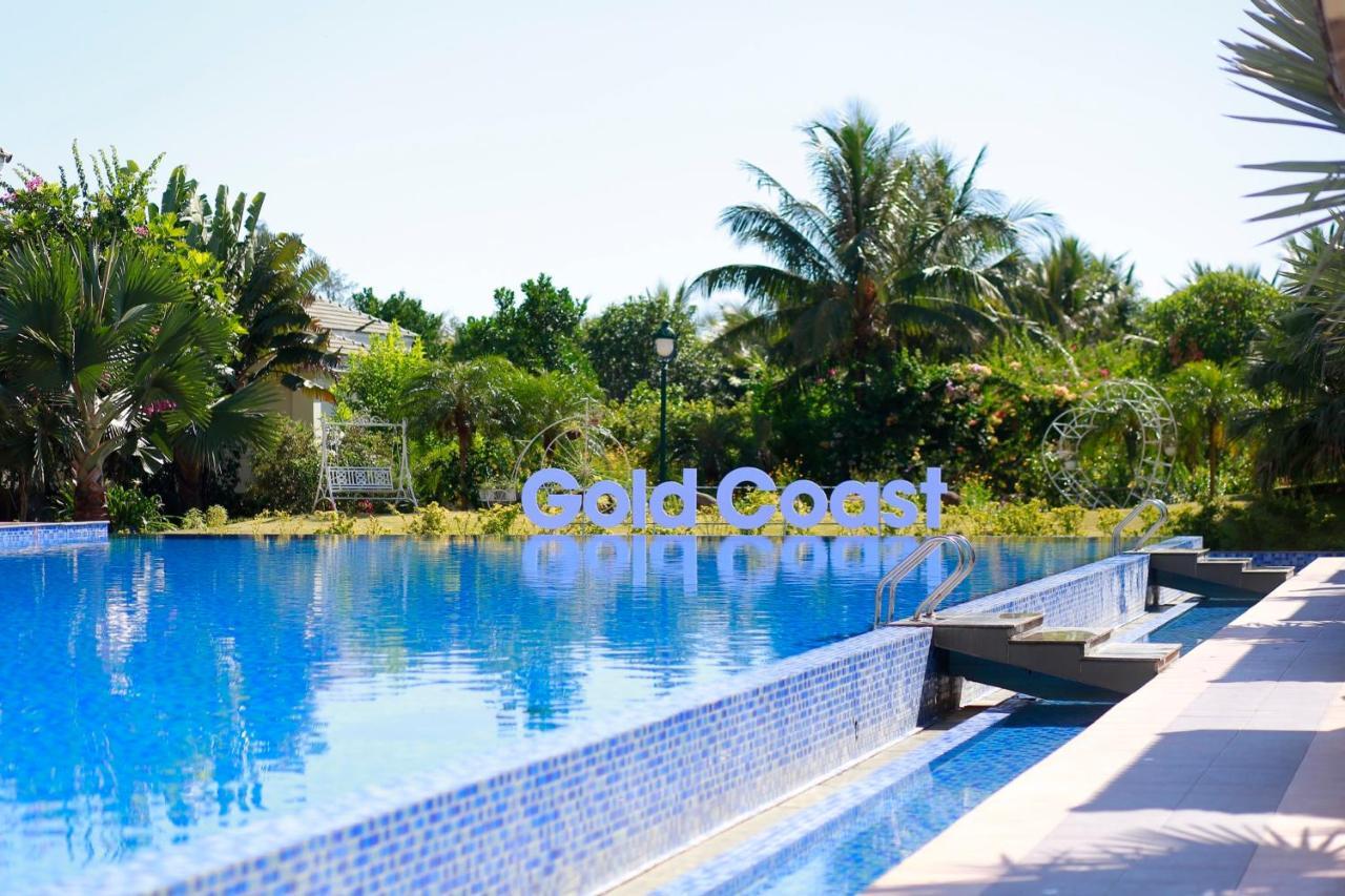 Gold Coast Hotel Resort & Spa Ðồng Hới Buitenkant foto