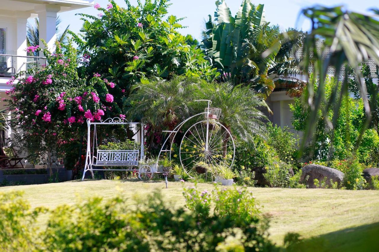 Gold Coast Hotel Resort & Spa Ðồng Hới Buitenkant foto