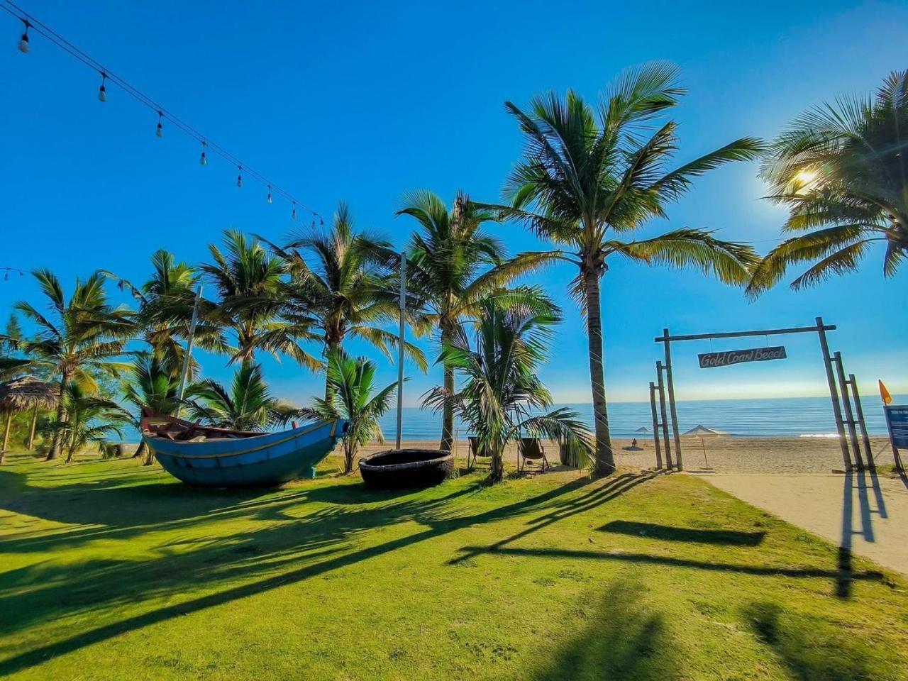 Gold Coast Hotel Resort & Spa Ðồng Hới Buitenkant foto