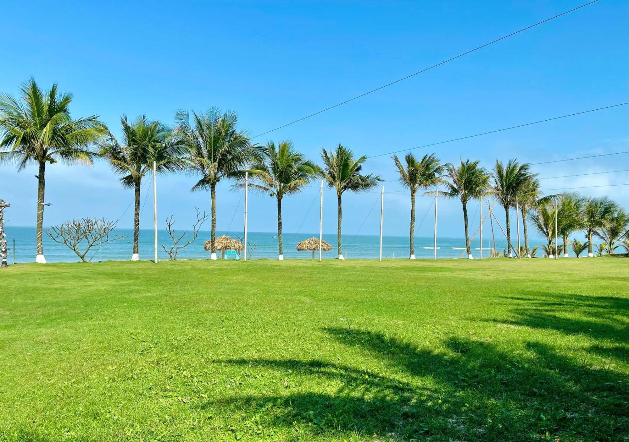 Gold Coast Hotel Resort & Spa Ðồng Hới Buitenkant foto
