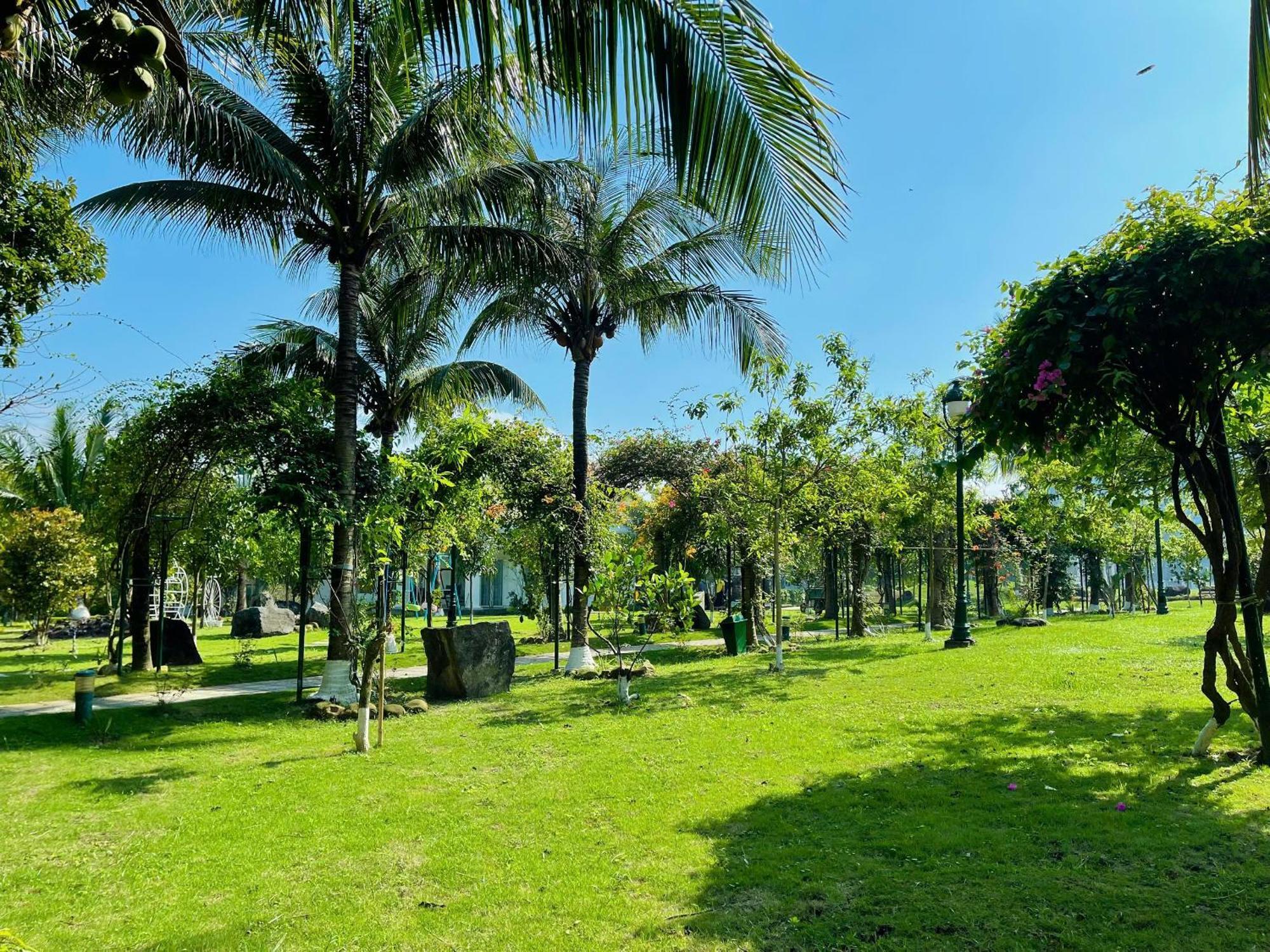 Gold Coast Hotel Resort & Spa Ðồng Hới Buitenkant foto