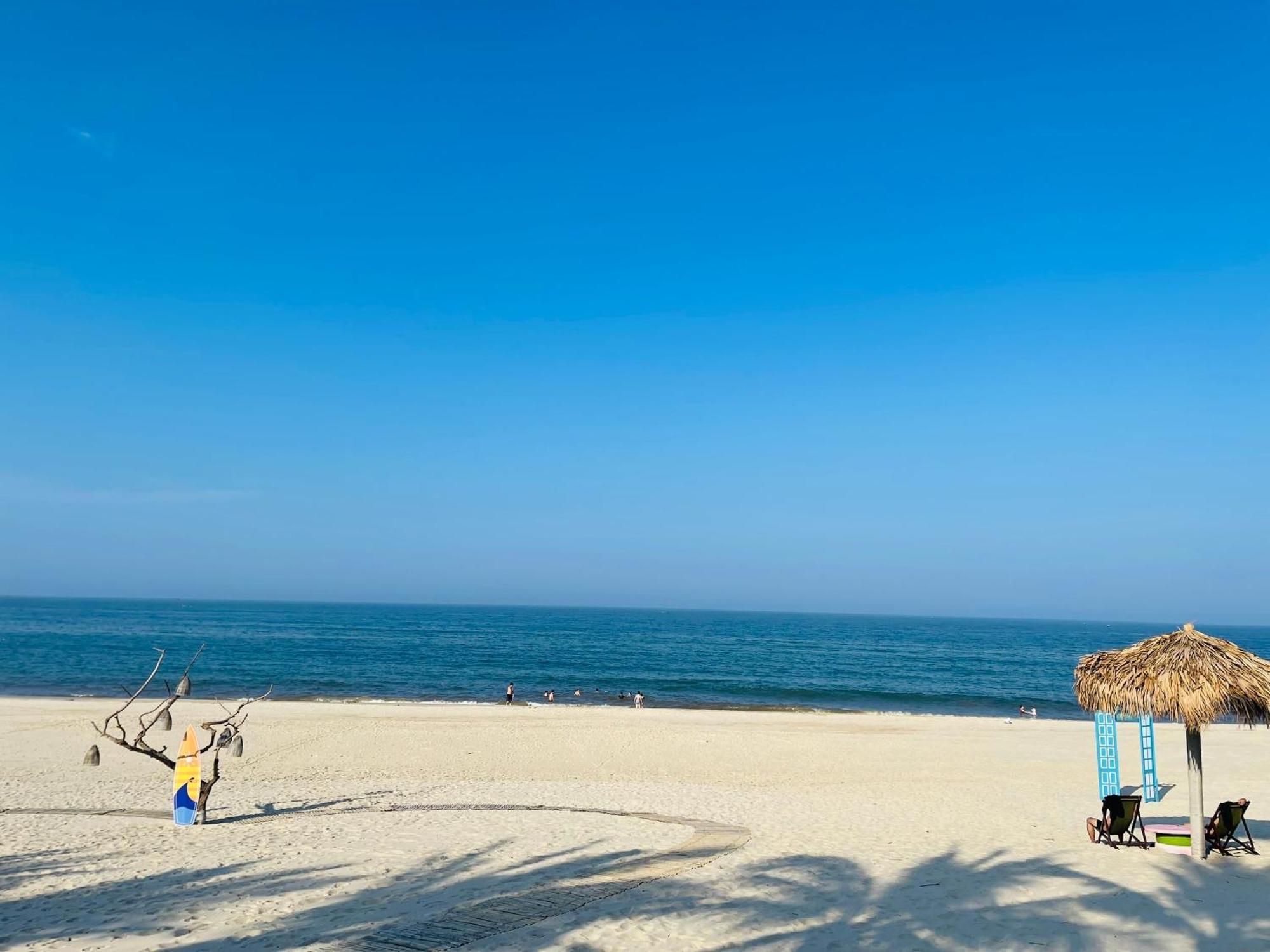 Gold Coast Hotel Resort & Spa Ðồng Hới Buitenkant foto